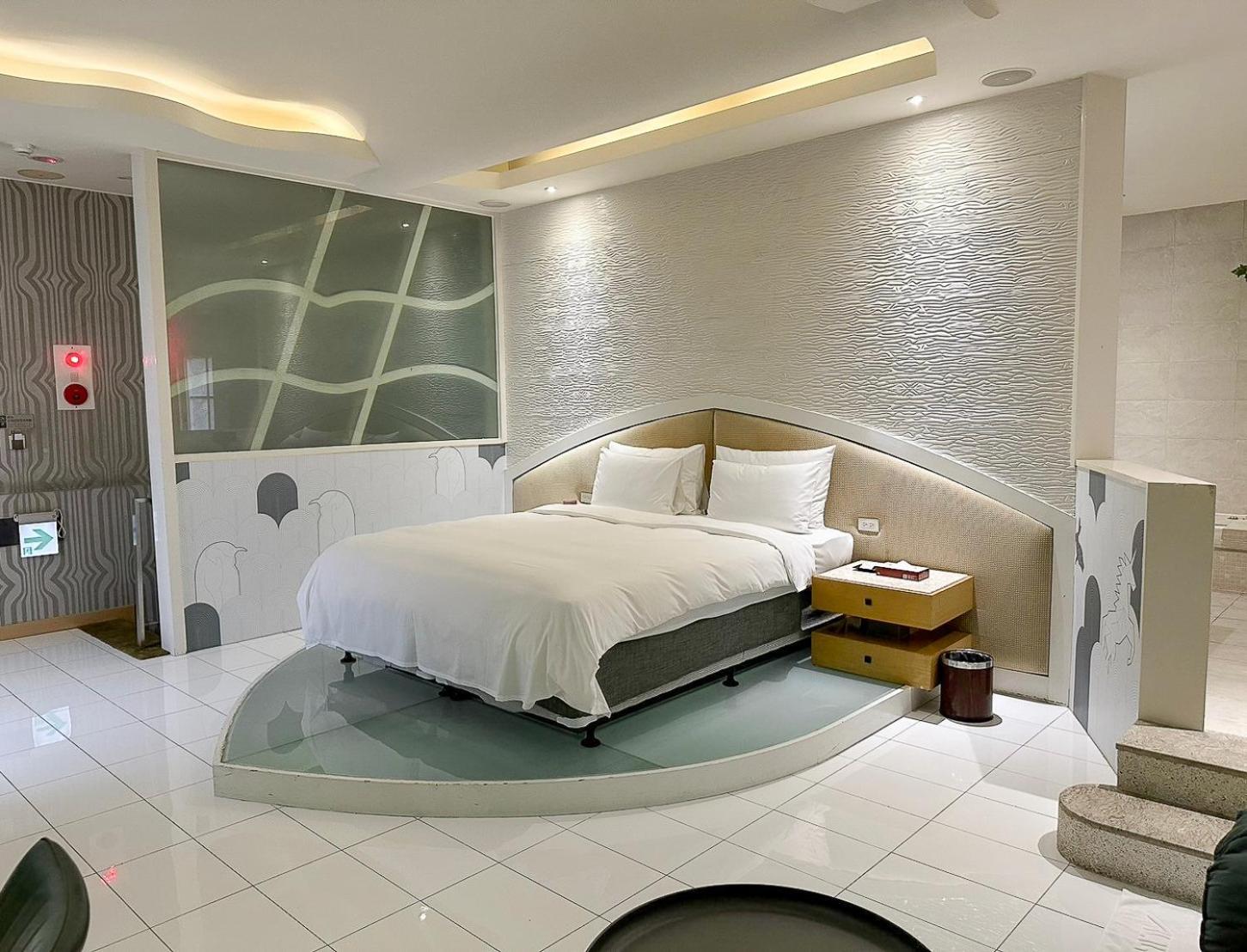 All-Ur Boutique Motel-Jhu Shan Branch Чжушань Экстерьер фото