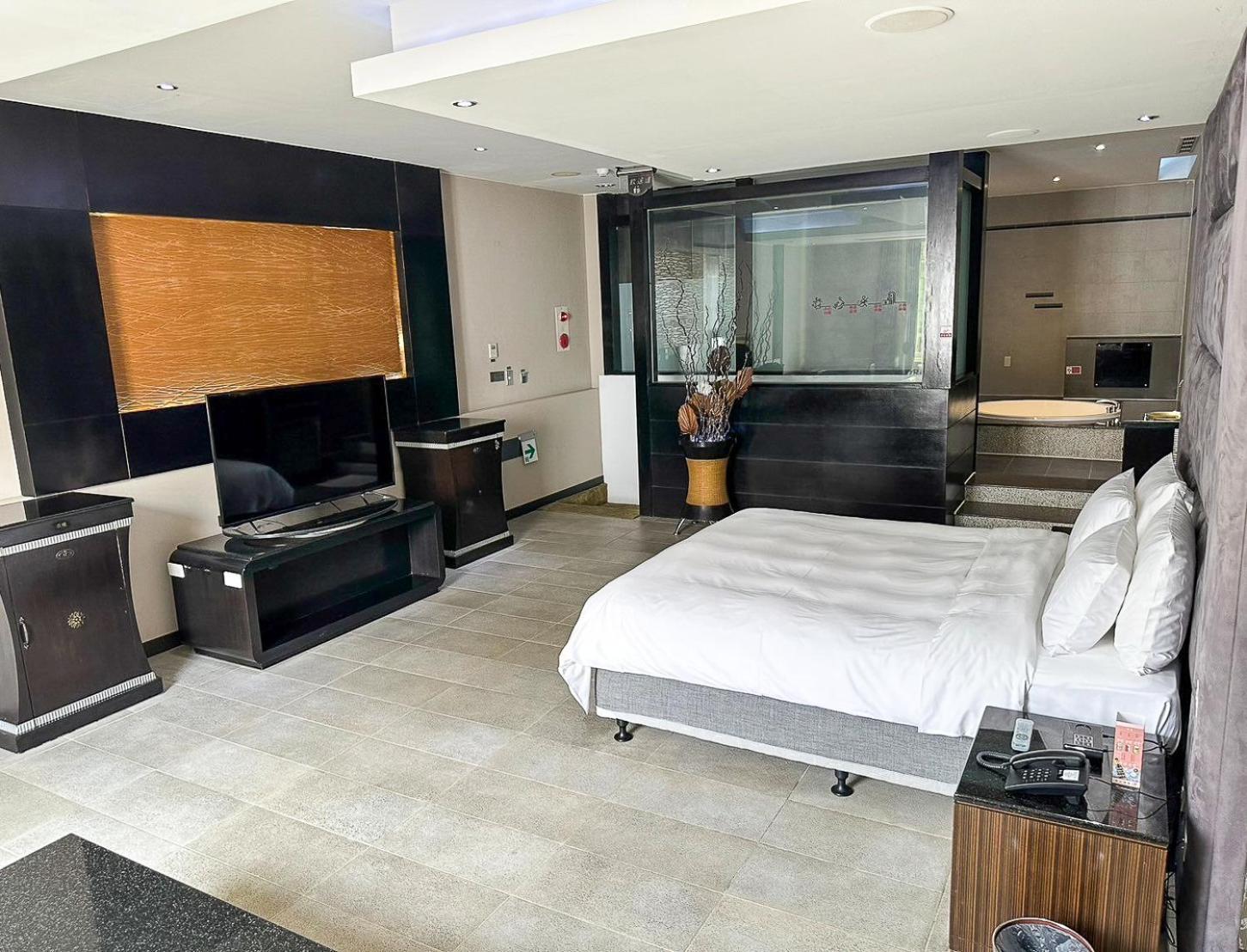 All-Ur Boutique Motel-Jhu Shan Branch Чжушань Экстерьер фото