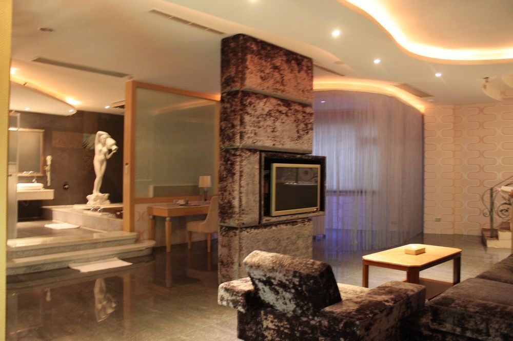 All-Ur Boutique Motel-Jhu Shan Branch Чжушань Экстерьер фото