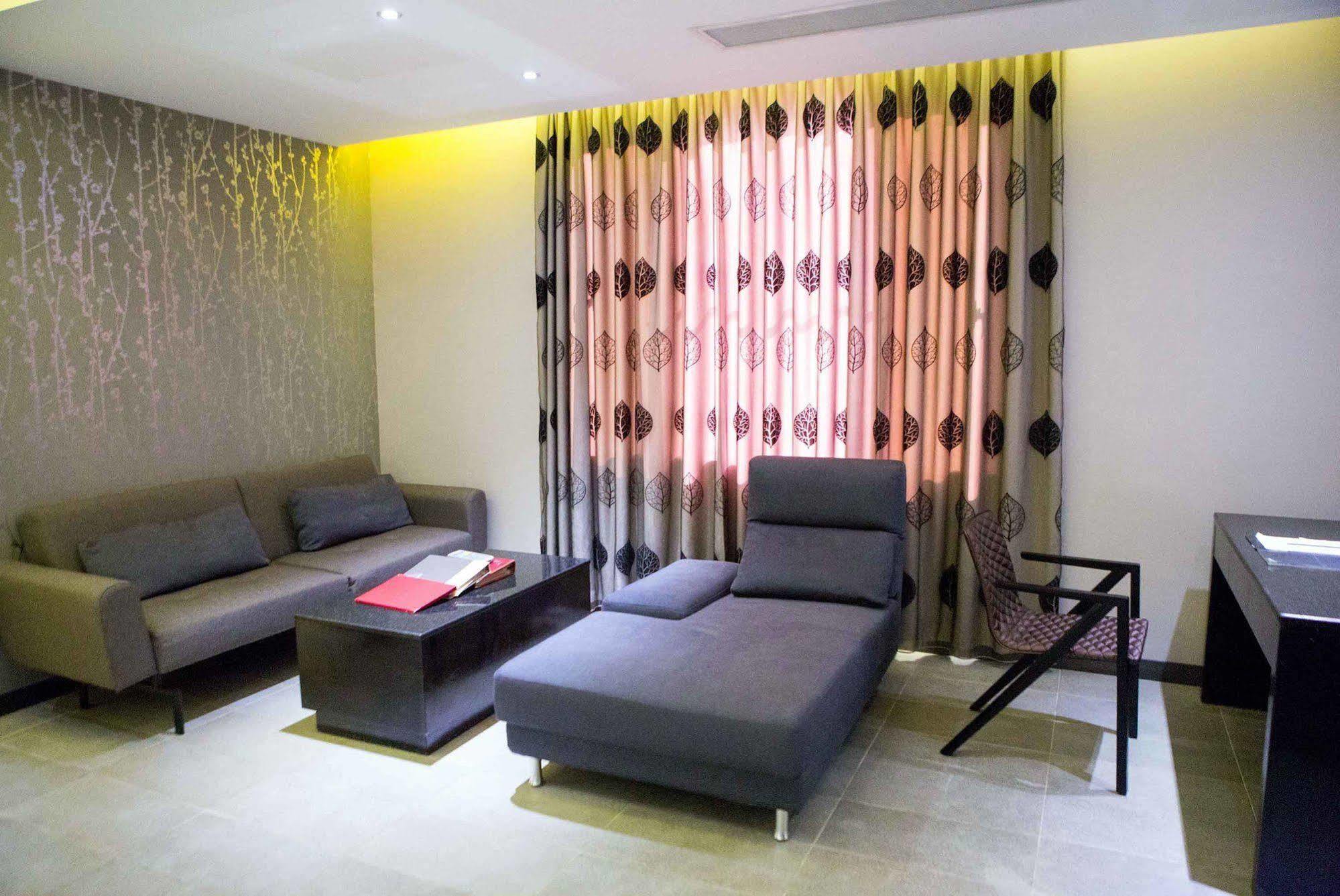 All-Ur Boutique Motel-Jhu Shan Branch Чжушань Экстерьер фото